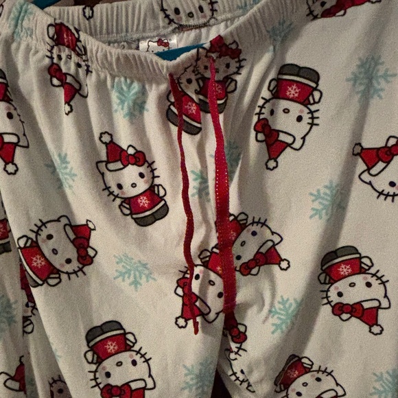 Soft Hello Kitty Christmas pajama PJ pants medium - Picture 1 of 2